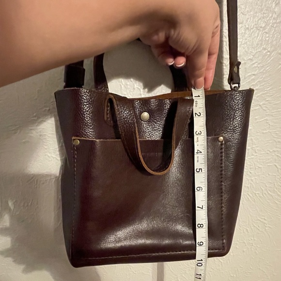 Mini crossbody tote, cold brew color - Picture 9 of 10